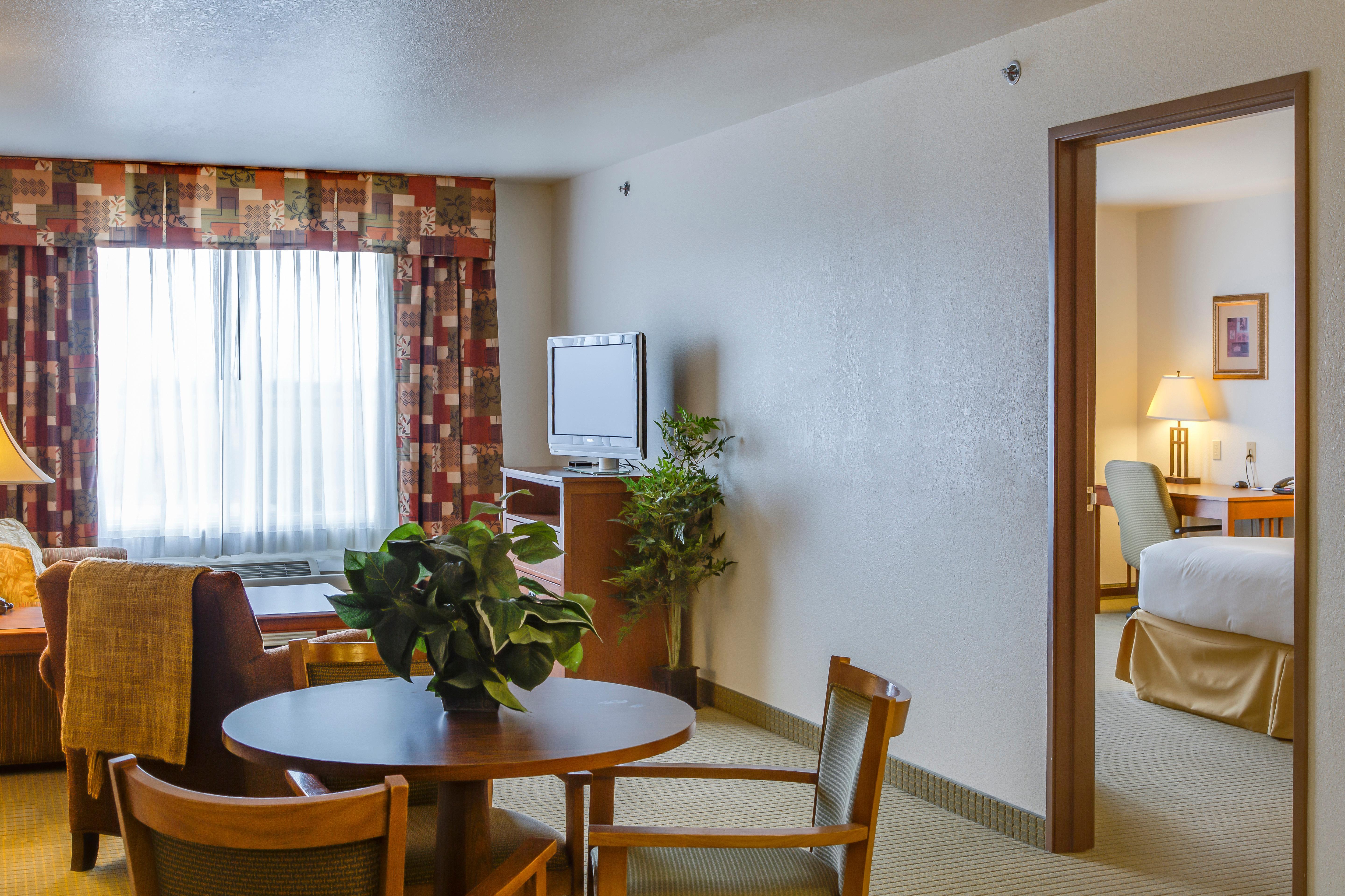 Holiday Inn Express & Suites Jacksonville By Ihg South Jacksonville Exterior photo