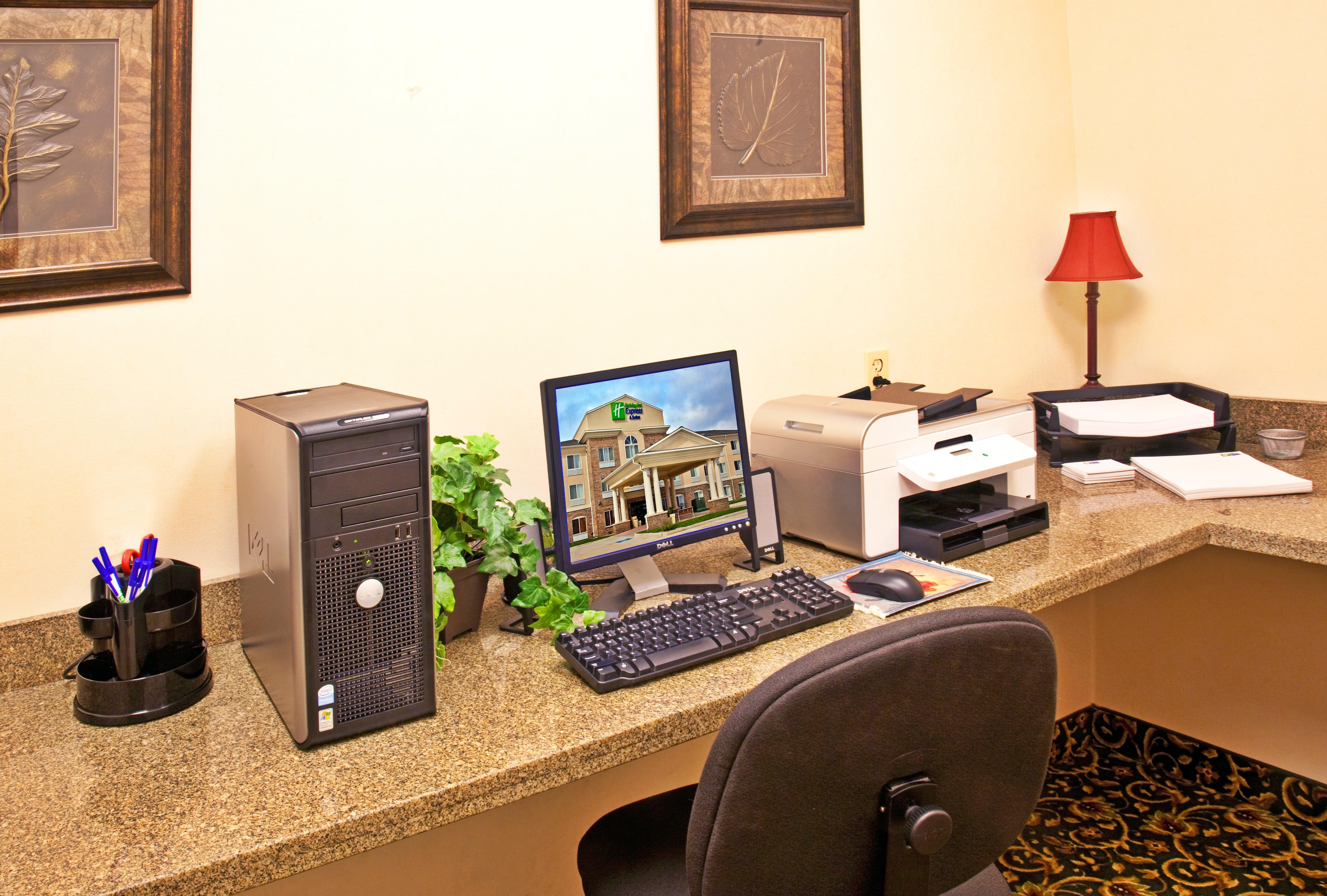 Holiday Inn Express & Suites Jacksonville By Ihg South Jacksonville Exterior photo